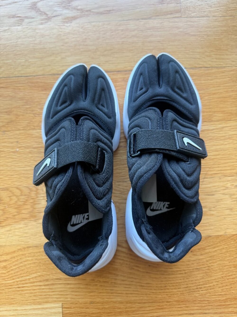 Nike Aqua Rift Black White Split Toe Water Shoes